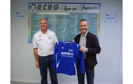 U11 - Nouveau jeu de maillots &quot;Super U&quot;