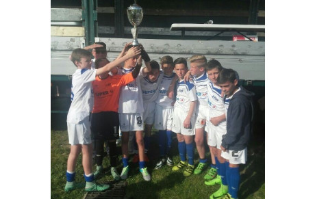 Les U13 remportent le tournoi de Chateaubriant